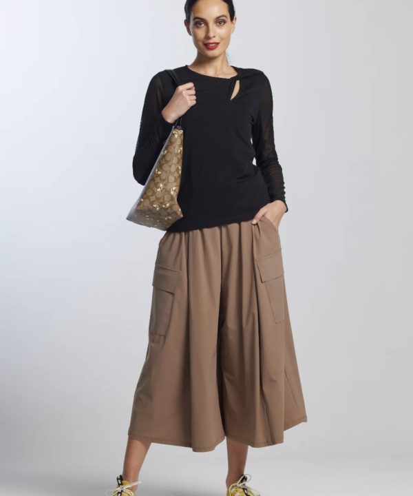 Alternative view of Twisted Round Neck Top